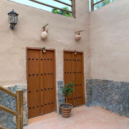بيت نُزل السلام Bait Salam Inn Al Ḩamrāʼ Dış mekan fotoğraf
