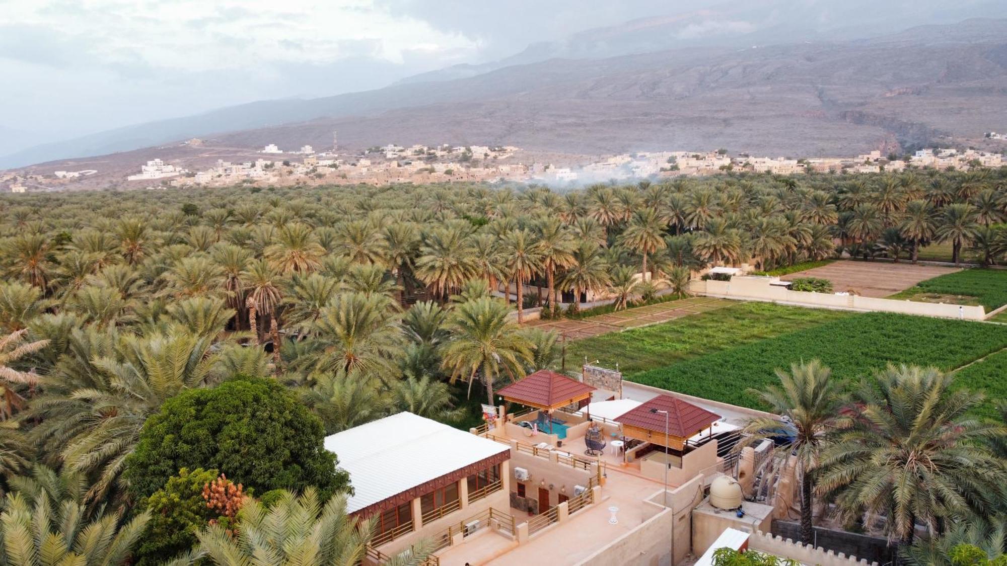 بيت نُزل السلام Bait Salam Inn Al Ḩamrāʼ Dış mekan fotoğraf