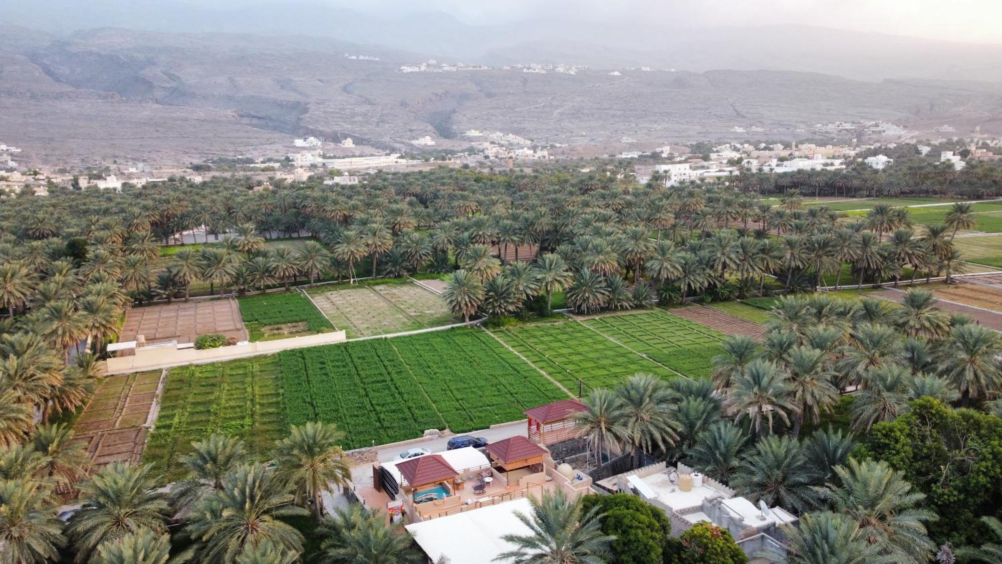 بيت نُزل السلام Bait Salam Inn Al Ḩamrāʼ Dış mekan fotoğraf