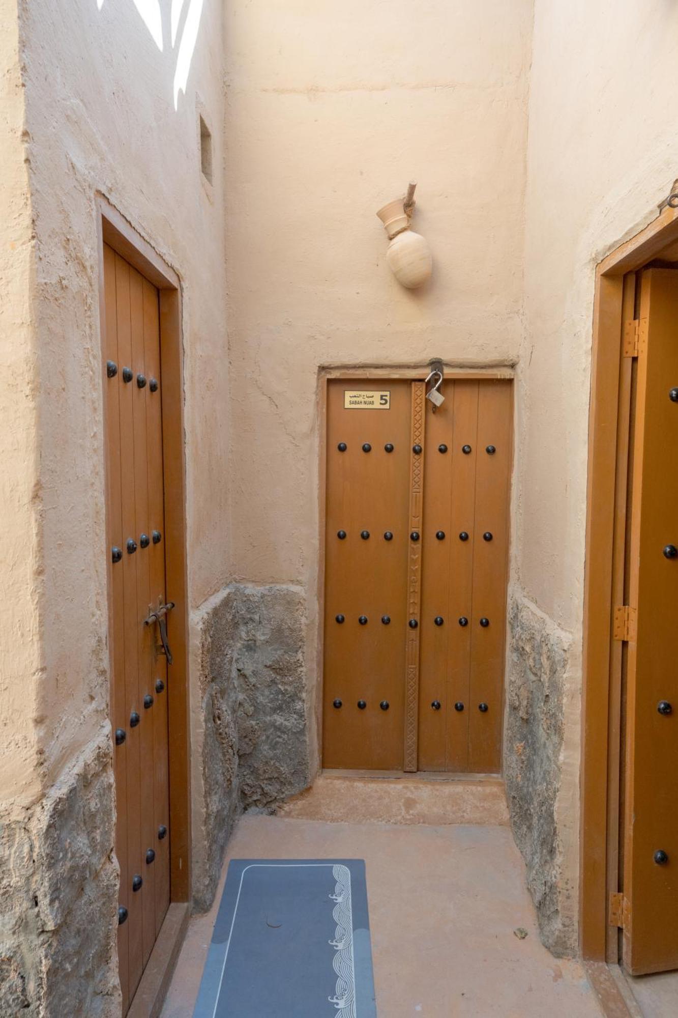 بيت نُزل السلام Bait Salam Inn Al Ḩamrāʼ Dış mekan fotoğraf
