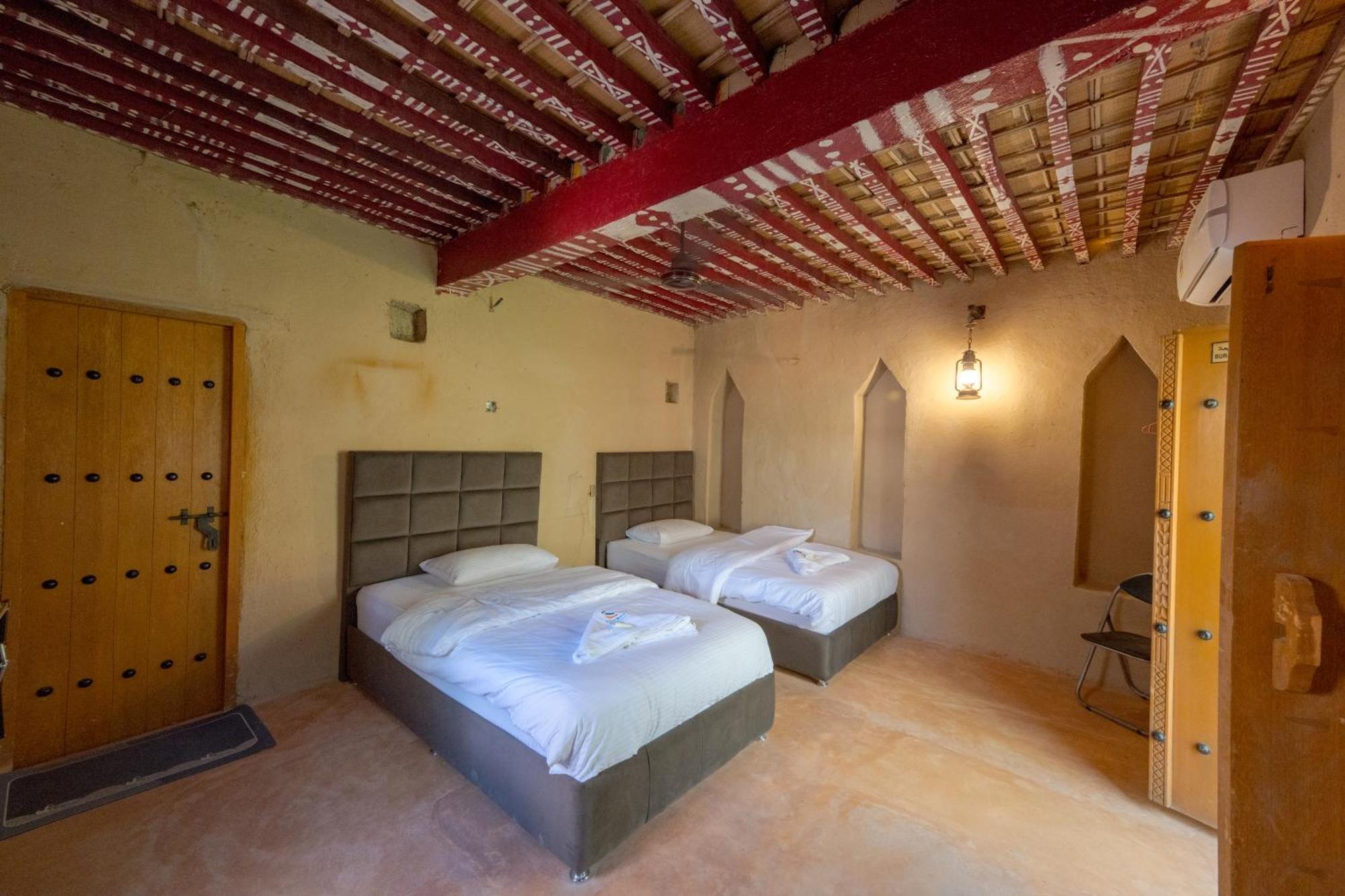 بيت نُزل السلام Bait Salam Inn Al Ḩamrāʼ Dış mekan fotoğraf