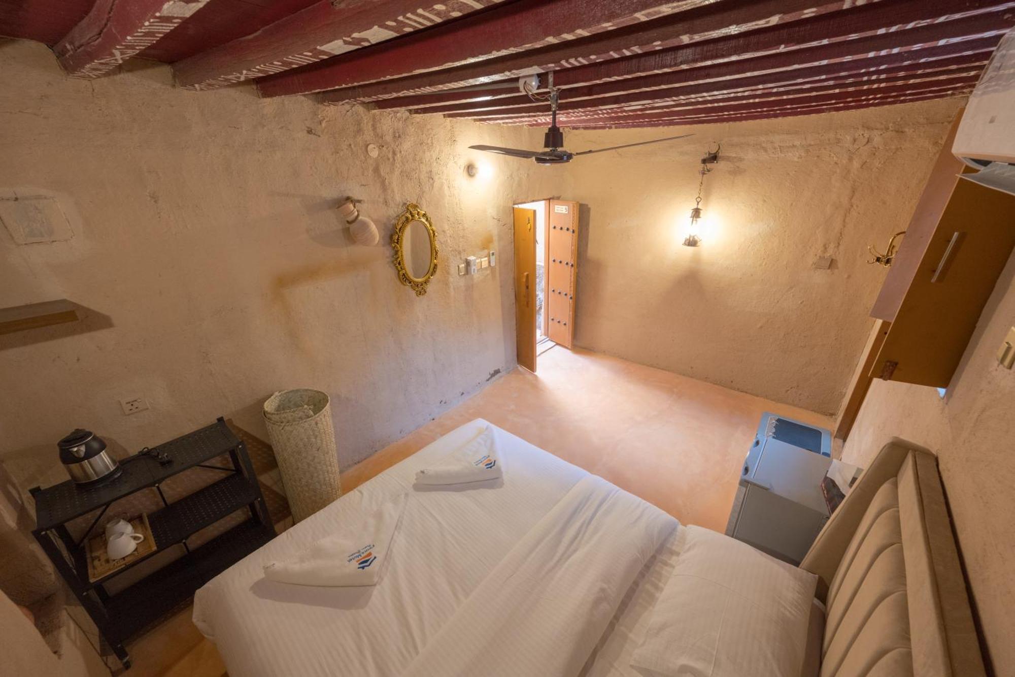 بيت نُزل السلام Bait Salam Inn Al Ḩamrāʼ Dış mekan fotoğraf