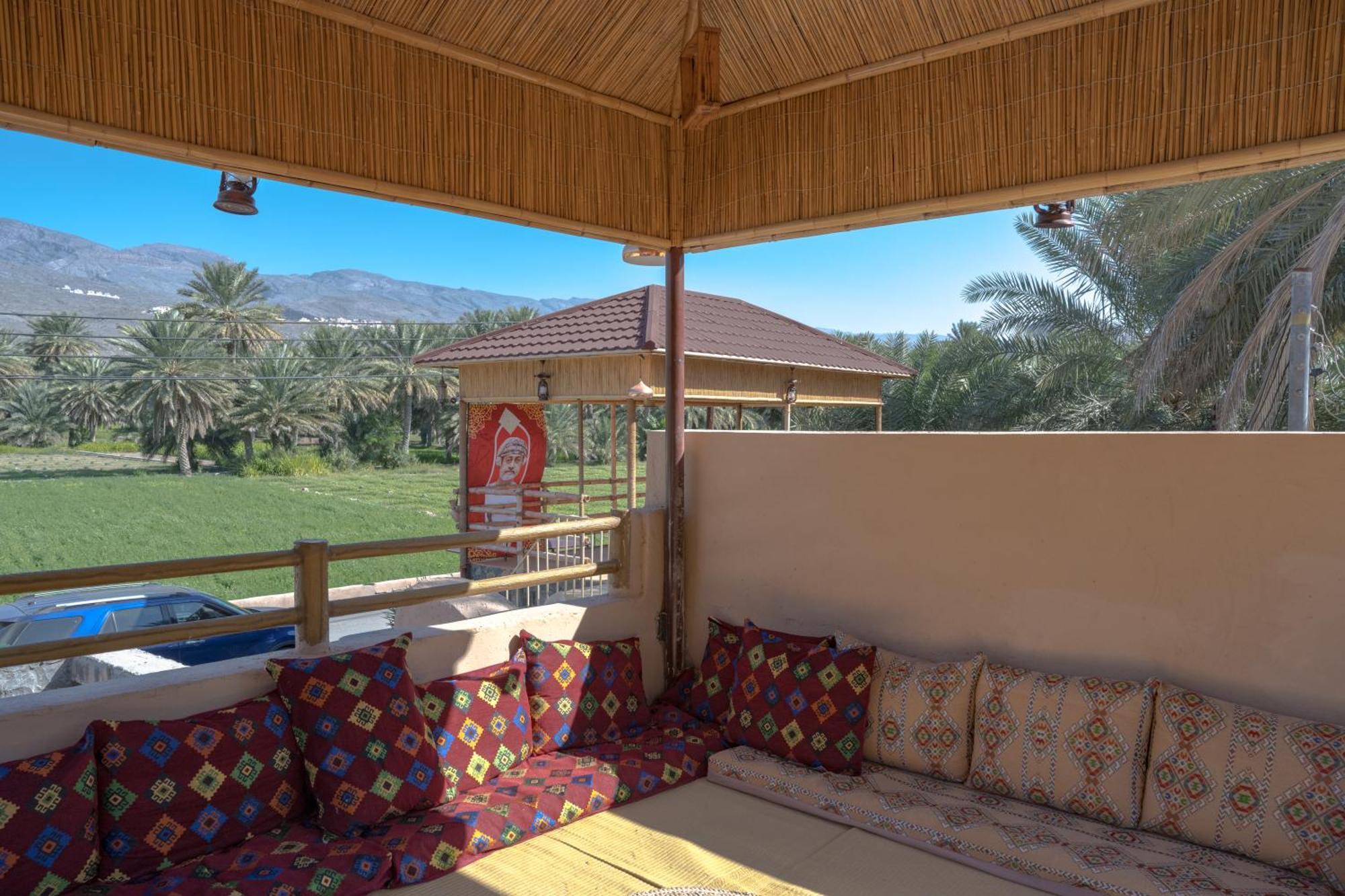 بيت نُزل السلام Bait Salam Inn Al Ḩamrāʼ Dış mekan fotoğraf