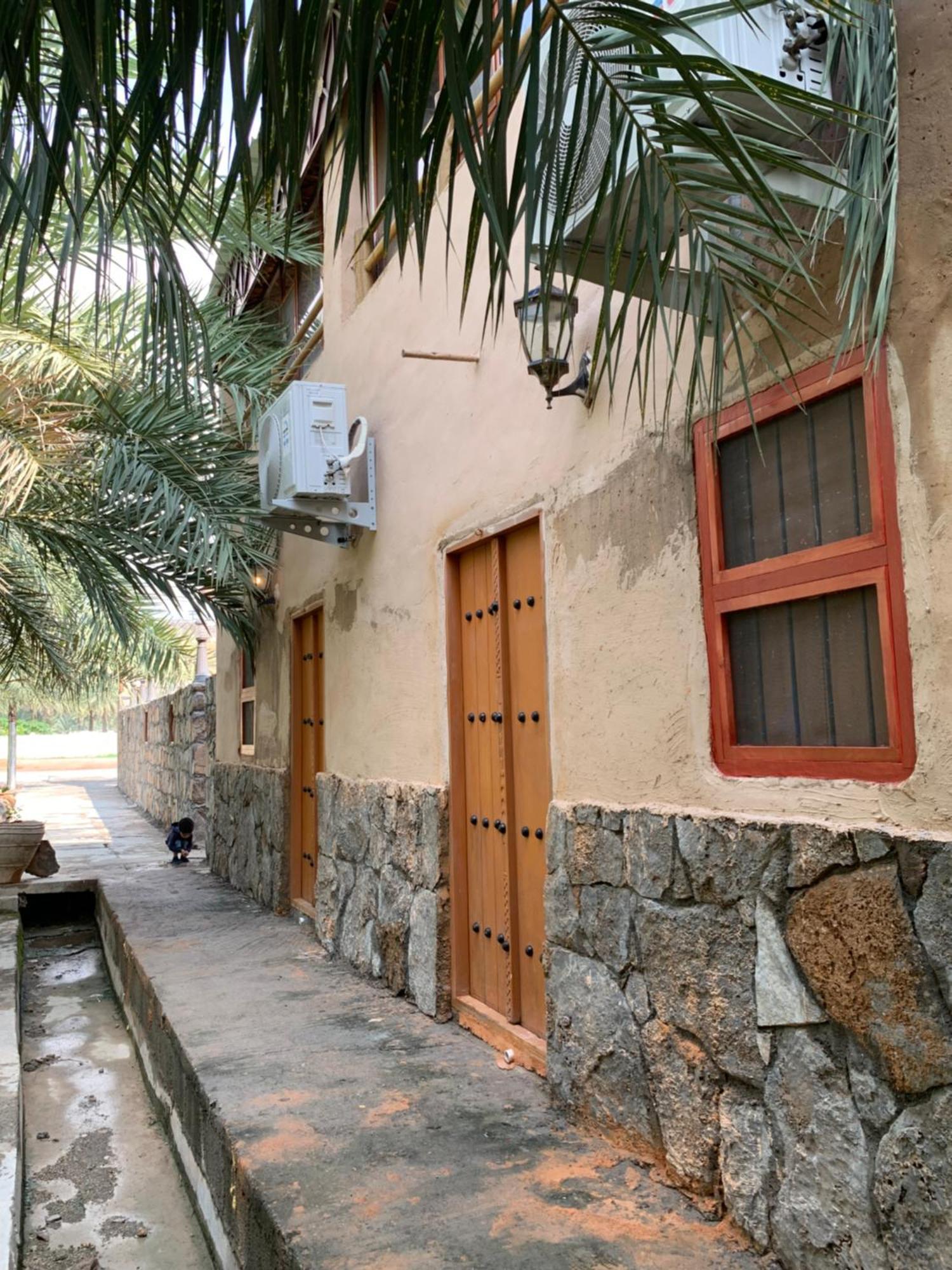 بيت نُزل السلام Bait Salam Inn Al Ḩamrāʼ Dış mekan fotoğraf